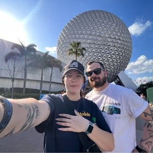 Meet your Posher, Aaron